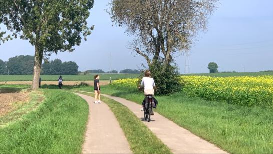 Tienen fietst en wandelt