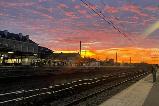 STATION